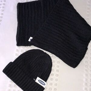 Old Navy Infinity Scarf & Turn Cuff Hat